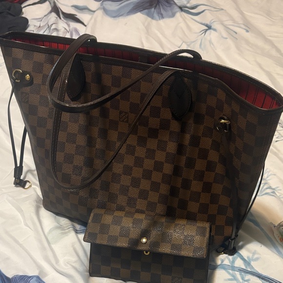 LV authentic Checkered Tote Bag and Wallet Set - Picture 7 of 8